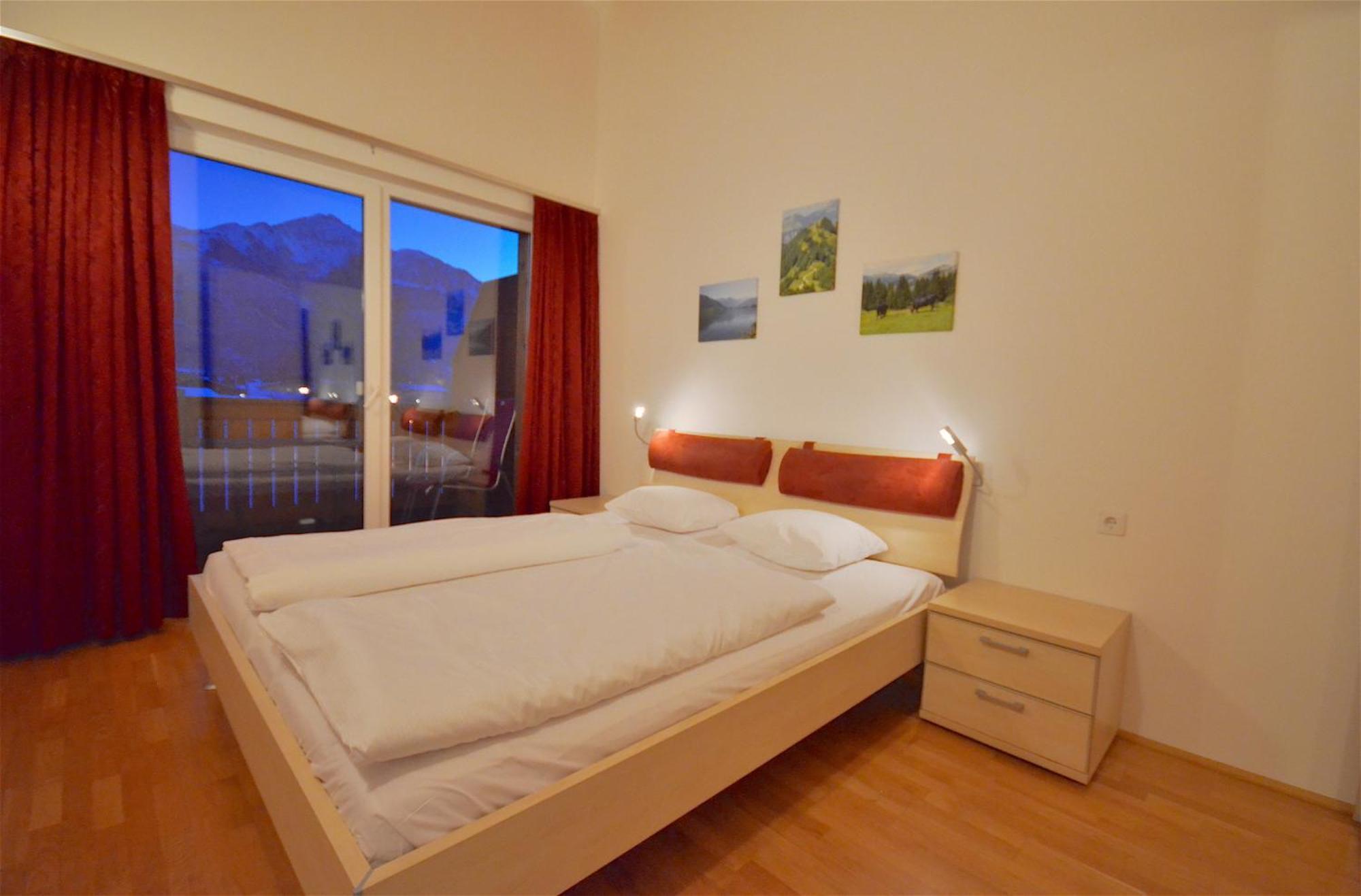 Apt Mountain View By - Alpen Apartments Zell am See Exteriör bild