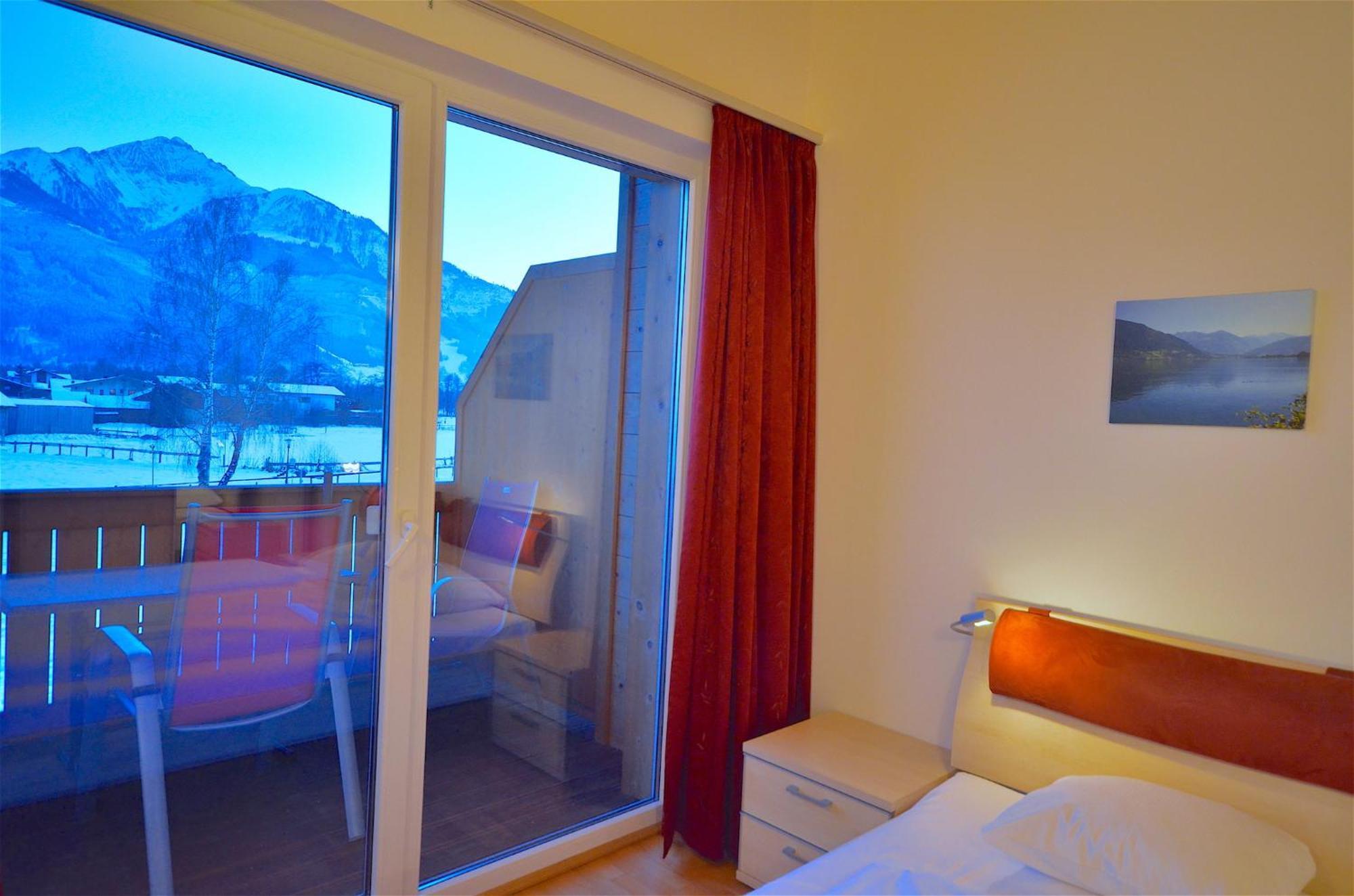 Apt Mountain View By - Alpen Apartments Zell am See Exteriör bild