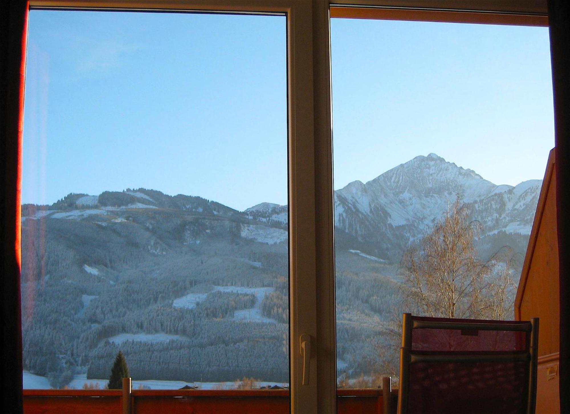 Apt Mountain View By - Alpen Apartments Zell am See Exteriör bild